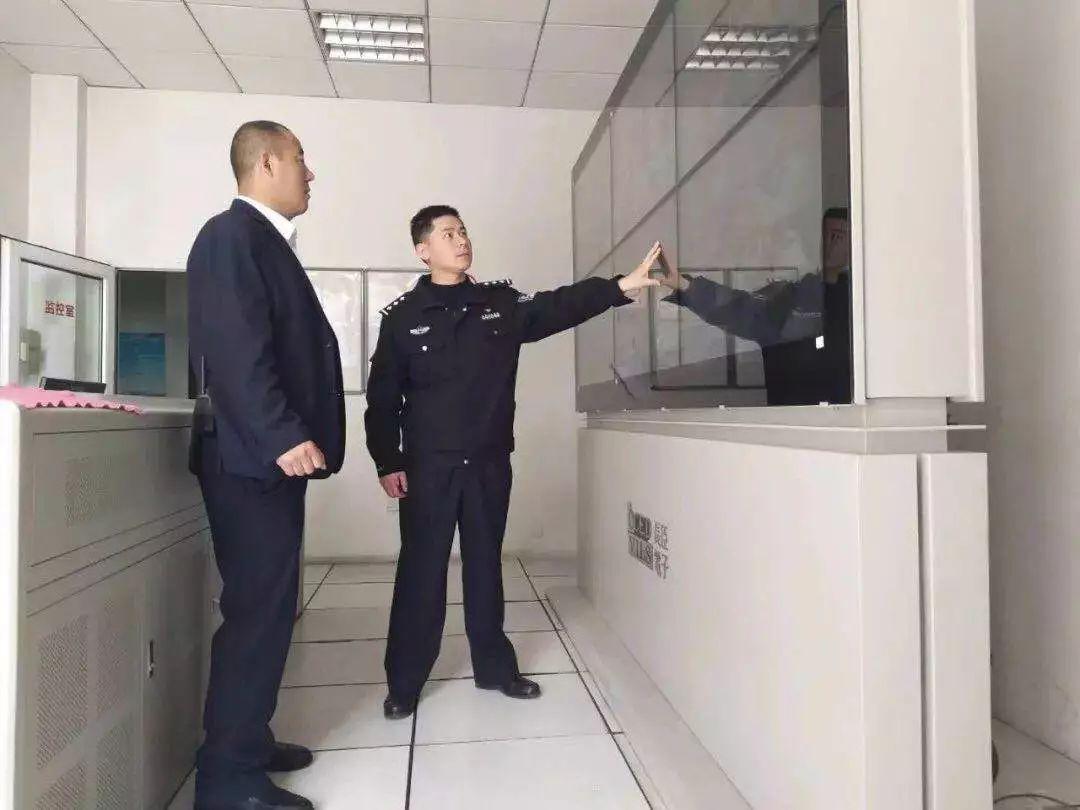 最新智能门锁，时代进步的产物与安全的守护者守护者。