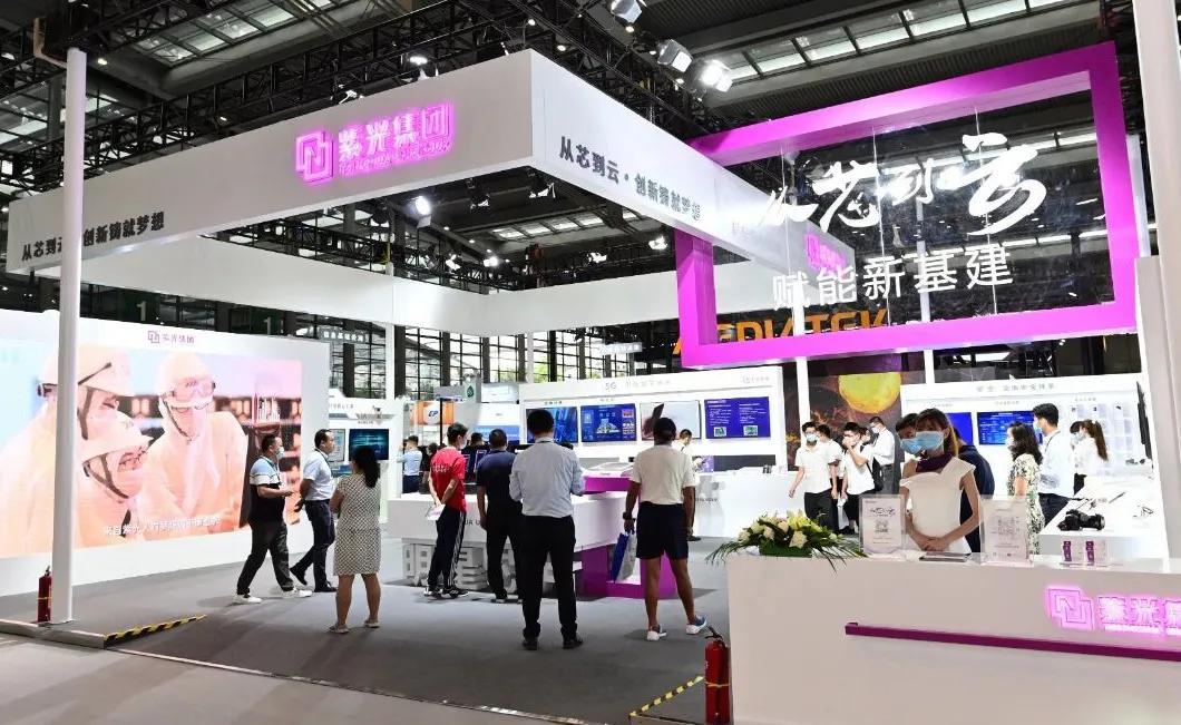探索未知投资世界，最新投资软件带你发现小巷中的隐秘宝藏