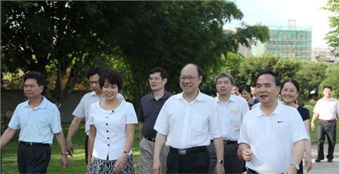 郑立中最新消息揭秘，巷弄深处的独特风味探秘原因