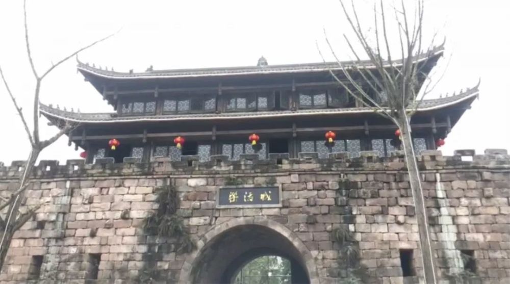 丰宁影视城最新动态揭秘，巷弄深处的特色小店惊喜亮相